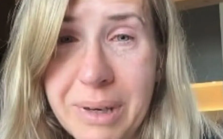 Book Influencer Sacked by Waterstones After Saying She Would “Enjoy Tearing Up” Books by Gender-Realist Author