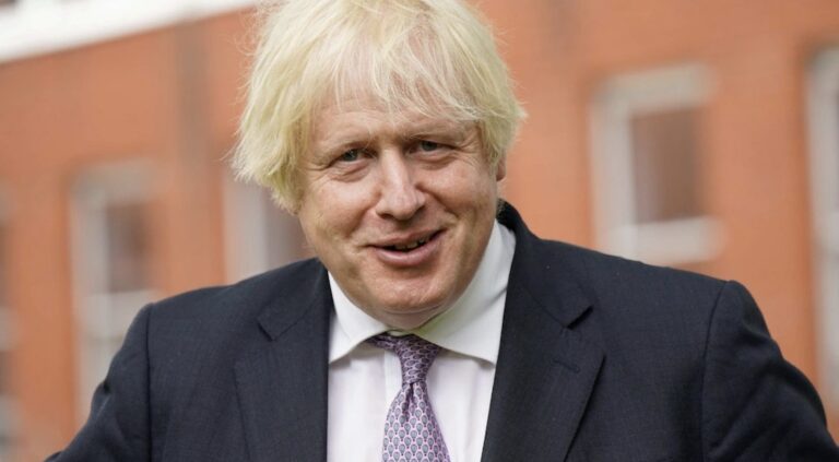 Boris Johnson in Talks Over Telegraph Bid