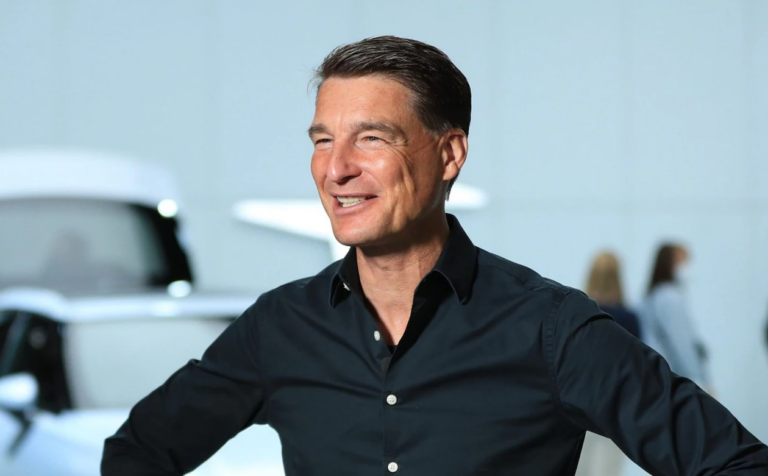 Electric Car Boss Quits After Sales Plunge 40%