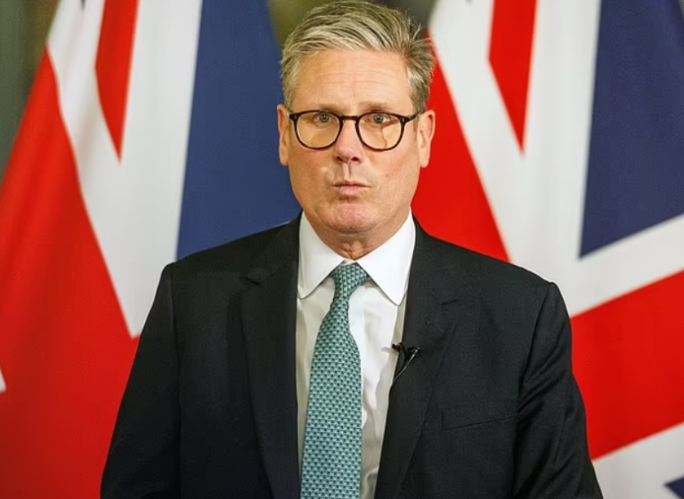 Keir Starmer Pays Back £6,000 to Cover Cost of Taylor Swift Tickets and Clothing for Wife – as Top Donor Lord Alli is Probed by House of Lords Watchdog