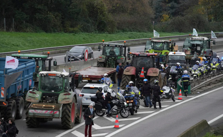 French Farmers Block Roads With Tractors in Protest at EU Trade Deal