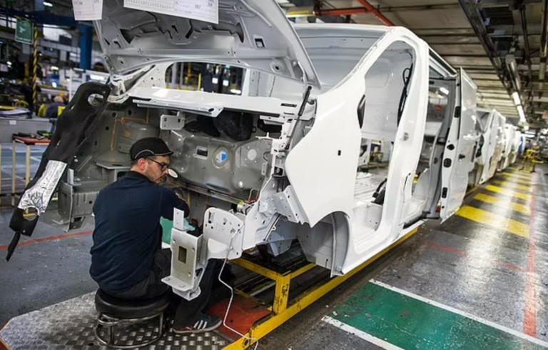 Luton Reels From Closure of Vauxhall Car Factory After 120 Years Due to Government Net Zero Targets