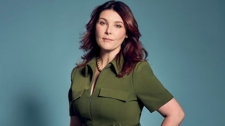 Meet the Woman so Afraid of Climate Change She Made Her Husband Get the Snip and Refuses to Have Children
