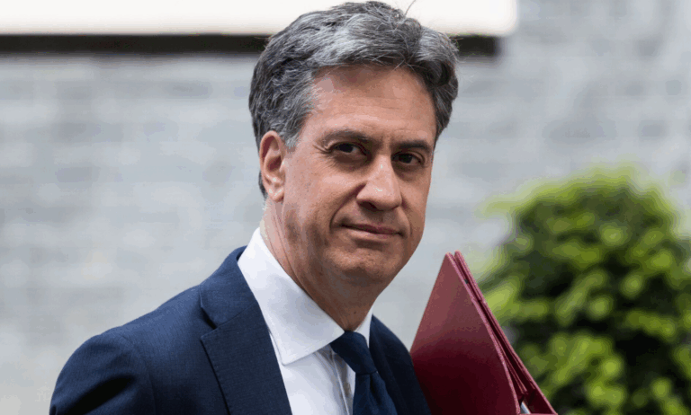 Miliband Poised to Scrap 600,000-a-Year Heat Pump Target
