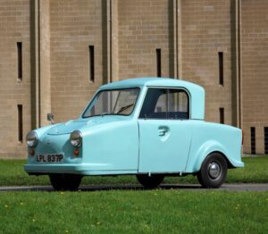 Invalid-tricycle-Car-1976-686x600