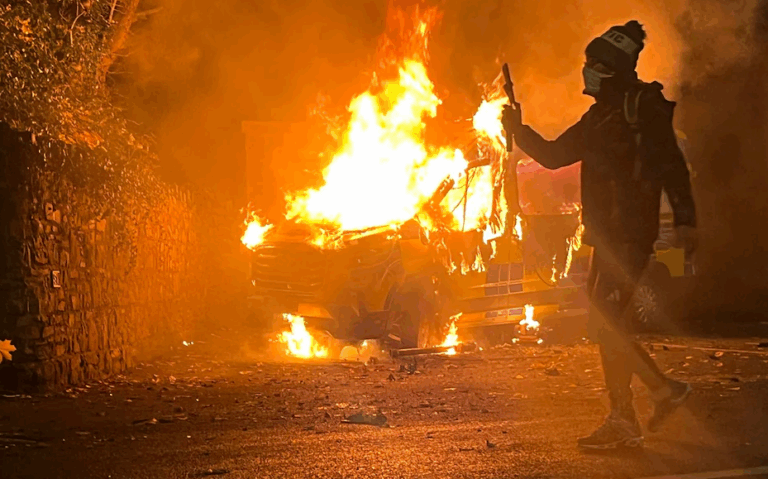 Protesters Attack Irish Police Outside Migrant Hotel