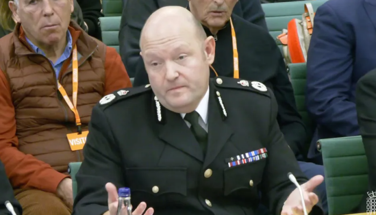 Maccabi Police Chief Must Go, Says Home Secretary