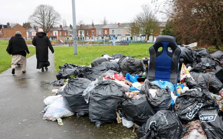 Birmingham Bin Workers to Strike for Another Six Months