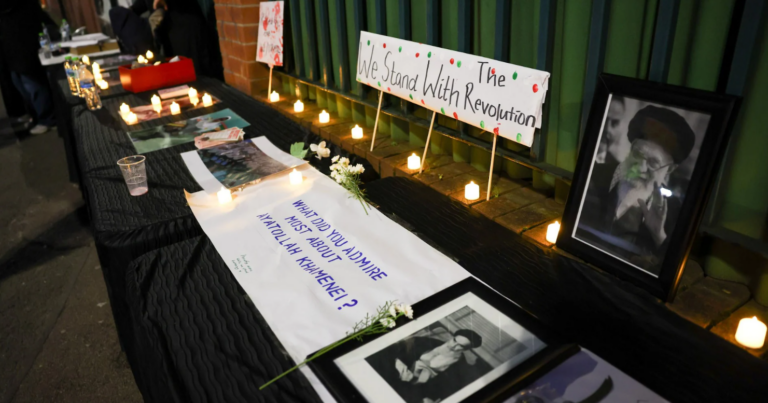 Manchester Students Mourn Ayatollah