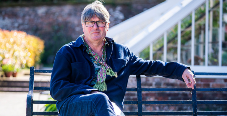 Why Can’t the Poet Laureate Write Poetry?