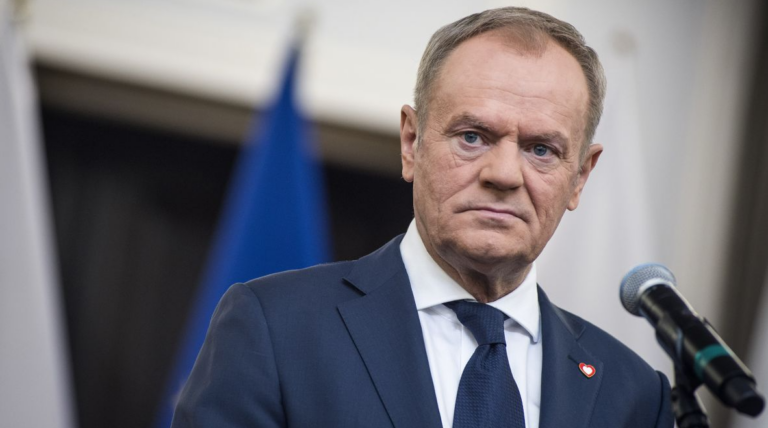 Poland Tells its Citizens to Cash in on British Benefits