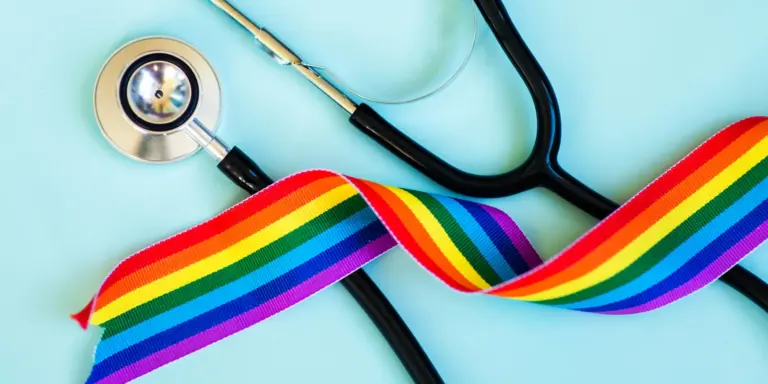 The NHS Ban on Political Badges Is Preferable to Its Previous Policy of ‘Bring Your Whole Self to Work’
