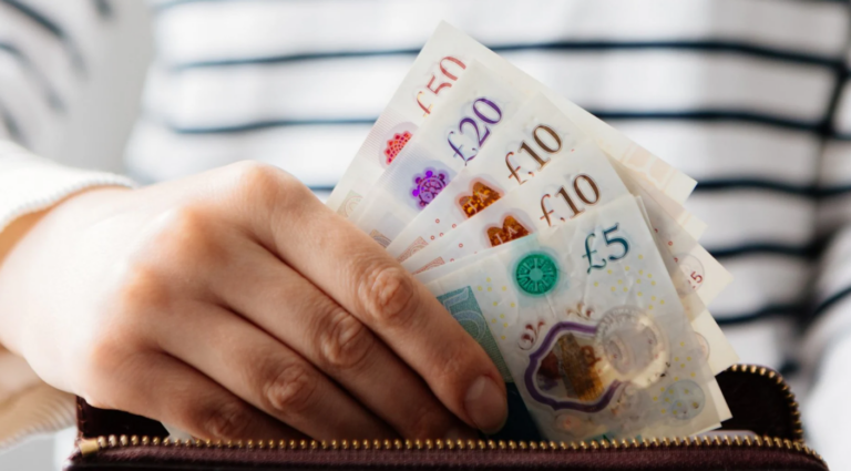 Britain Suffers Biggest Fall in Wealth in the Rich World