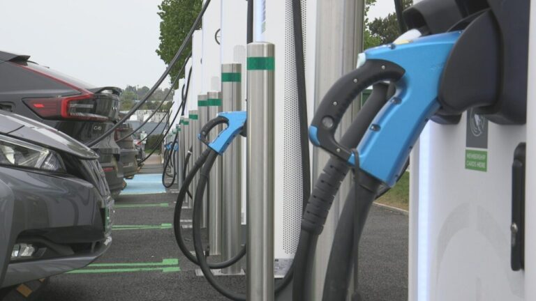 Home Office Plans to Spend £4.5 Million on Electric Car Chargers While 250 More Migrants Arrive