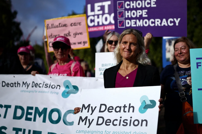 Assisted Suicide Bill Falls