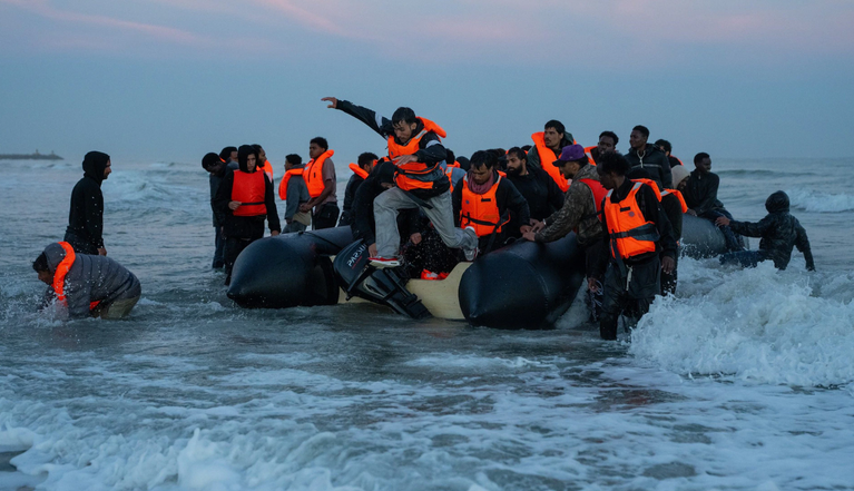Another Packed Migrant Mega-Dinghy Heads to Britain From Normandy – With a Full French Safety Escort