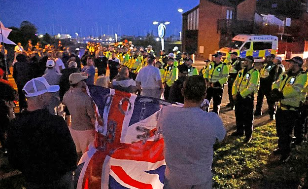 Police Lock Down Entire Town to Stop Unrest as Nearly 150 Small-Boat Arrivals Use ‘New Route’ to Land in Gosport