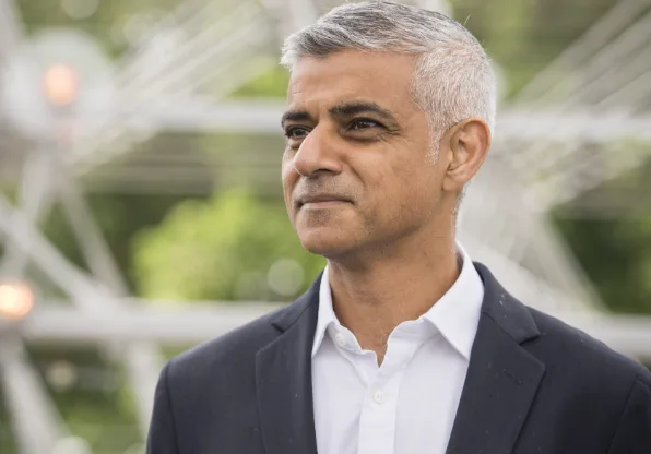 Khan to Overtake Smith as Most Common English Surname
